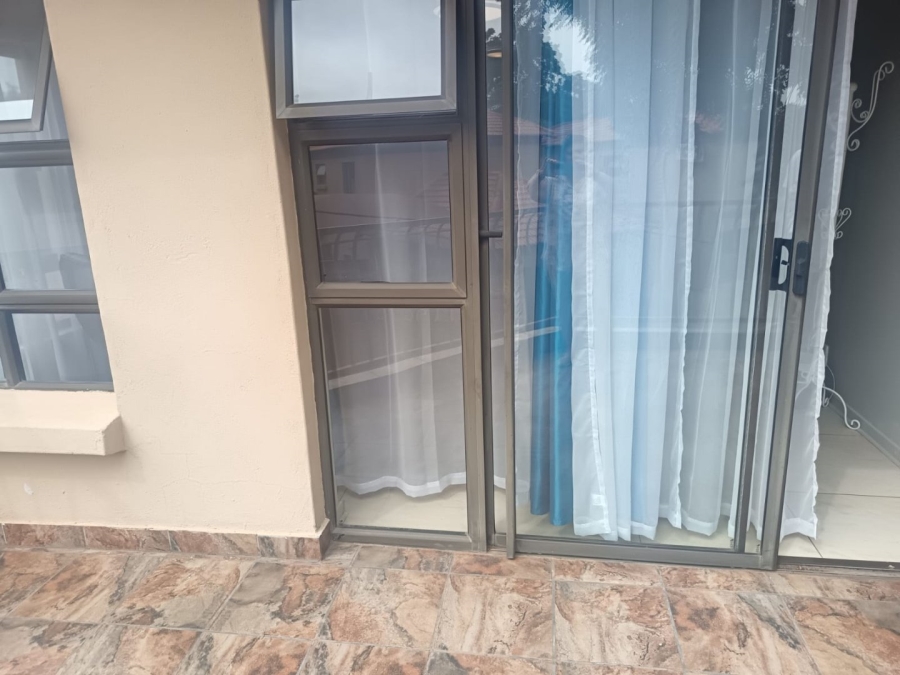 4 Bedroom Property for Sale in Rhodesdene Northern Cape